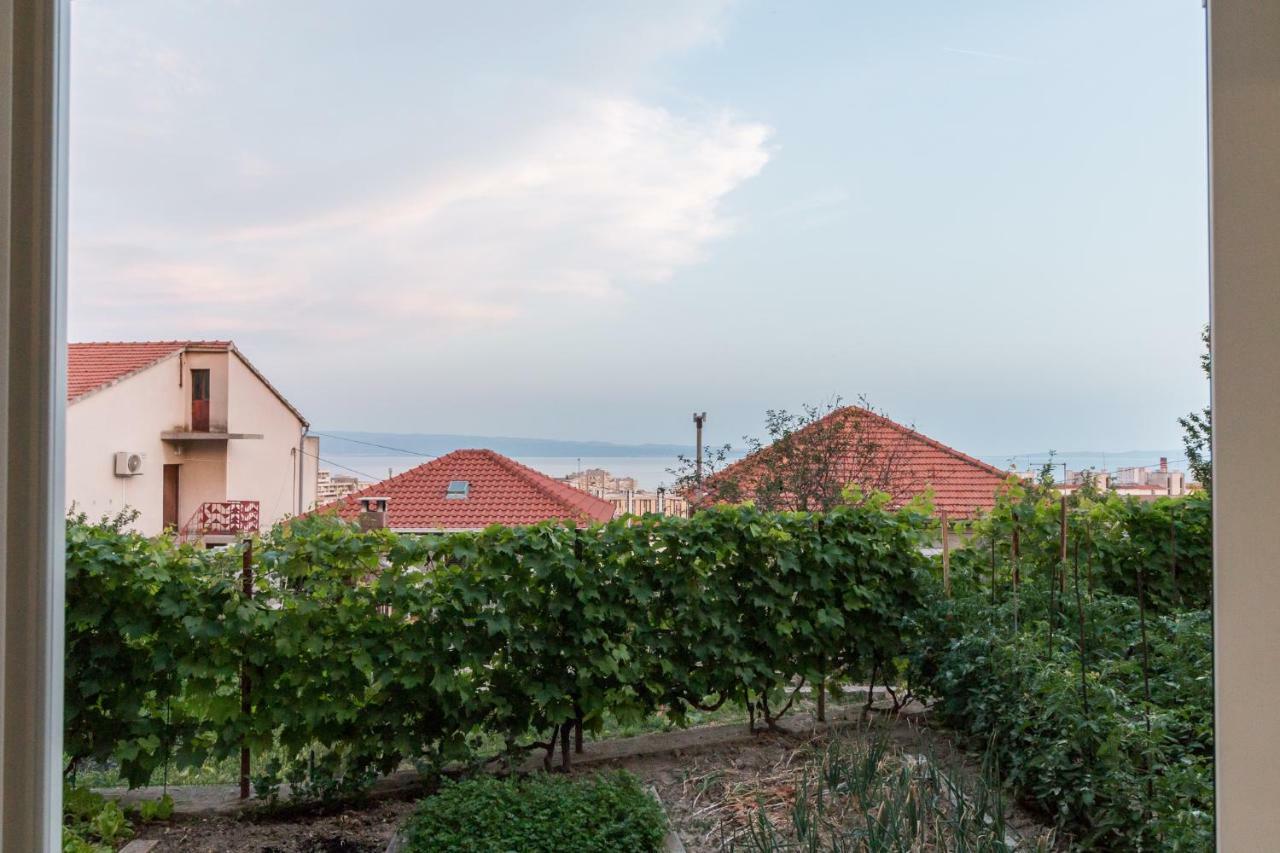 Apartments Lusani Сплит Экстерьер фото